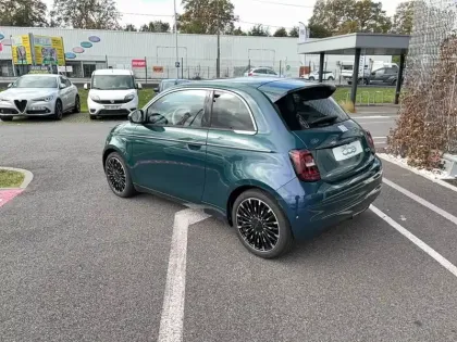 Photo 55 Fiat 500  3+1 e 118 ch