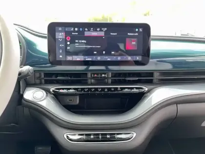 Photo 70 Fiat 500  3+1 e 118 ch