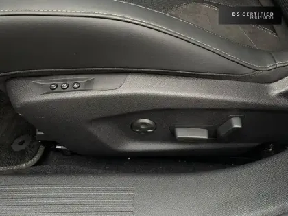 Photo 20 DS DS 4  Hybride Rechargeable 225 EAT8