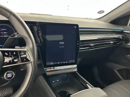 Photo 13 Renault Austral  E-Tech hybrid 200