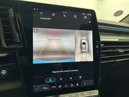 Photo 15 Renault Austral  E-Tech hybrid 200