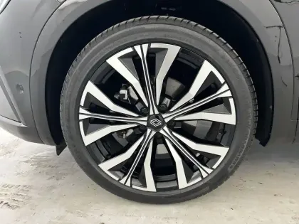 Photo 8 Renault Austral  E-Tech hybrid 200