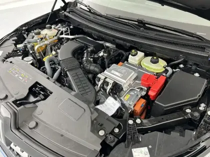 Photo 23 Renault Austral  E-Tech hybrid 200