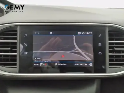 Photo 32 Peugeot 308  BlueHDi 130ch S&S BVM6