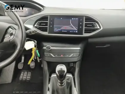 Photo 33 Peugeot 308  BlueHDi 130ch S&S BVM6