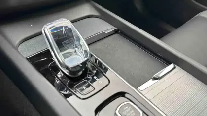 Photo 19 Volvo Xc60  T6 AWD Hybride rechargeable 253 ch+145 ch Geartronic 8