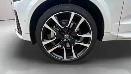 Photo 10 Volvo Xc60  T6 AWD Hybride rechargeable 253 ch+145 ch Geartronic 8