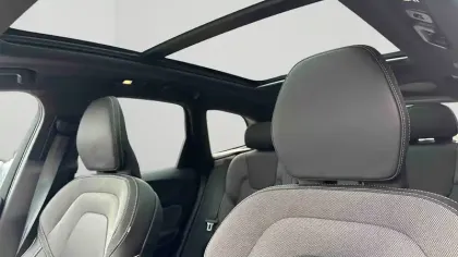 Photo 22 Volvo Xc60  T6 AWD Hybride rechargeable 253 ch+145 ch Geartronic 8