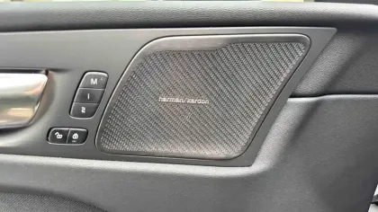 Photo 23 Volvo Xc60  T6 AWD Hybride rechargeable 253 ch+145 ch Geartronic 8