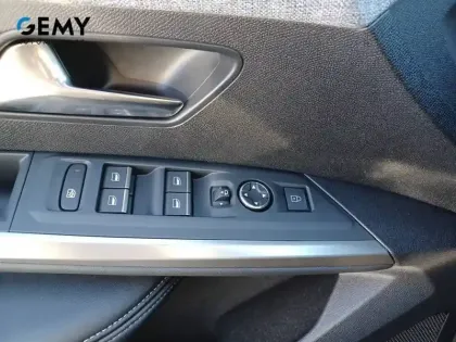 Photo 14 Peugeot 5008  Hybrid 145 e-DCS6