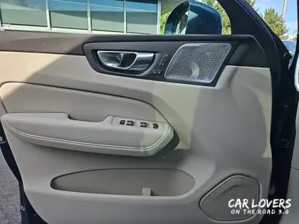 Photo 22 Volvo Xc60  T6 AWD Hybride rechargeable 253 ch+145 ch Geartronic 8