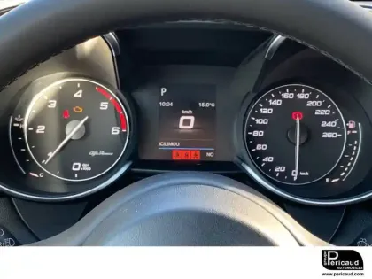 Photo 12 Alfa Romeo Giulia  2.2 160 ch AT8