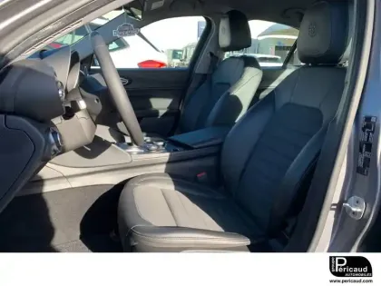 Photo 8 Alfa Romeo Giulia  2.2 160 ch AT8