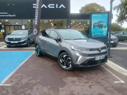 Photo 22 Renault Captur  E-Tech full hybrid 160 ch