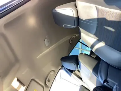 Photo 82 Nissan Leaf  Electrique 40kWh