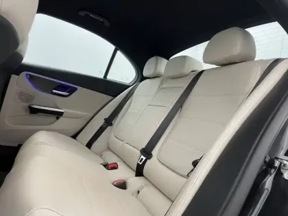 Photo 15 Mercedes Classe C  200 9G-Tronic