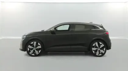 Photo 1 Renault Megane  E-Tech EV60 220 ch super charge