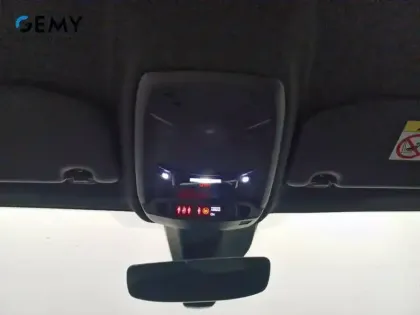 Photo 16 Peugeot 208  PureTech 100 S&S BVM6