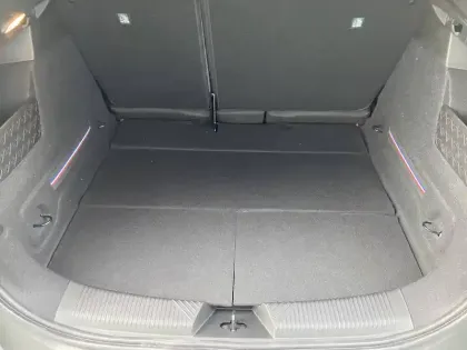 Photo 17 Renault 4 Renault  E-Tech Electrique 150 ch autonomie confort