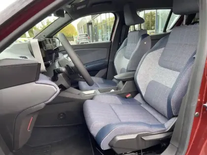 Photo 8 Renault 4 Renault  E-Tech Electrique 150 ch autonomie confort