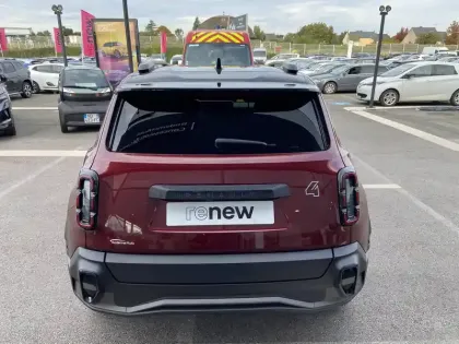 Photo 3 Renault 4 Renault  E-Tech Electrique 150 ch autonomie confort
