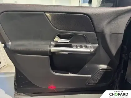 Photo 20 Mercedes GLA  200 d 8G-DCT