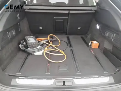 Photo 5 Citroën C5  X Hybride Rechargeable 225 S&S e-EAT8