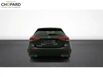 Photo 27 Mercedes Classe A  250 e 8G-DCT