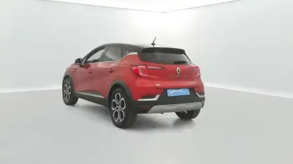 Photo 11 Renault Captur  E-Tech 145 - 21