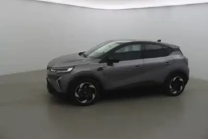 Photo 1 Renault Captur  E-Tech full hybrid 145 ch