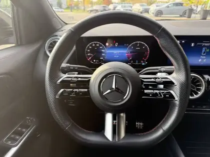 Photo 9 Mercedes GLA  200 d 8G-DCT
