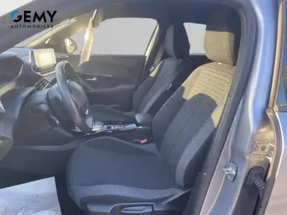 Photo 8 Peugeot 2008  Electrique 136 ch