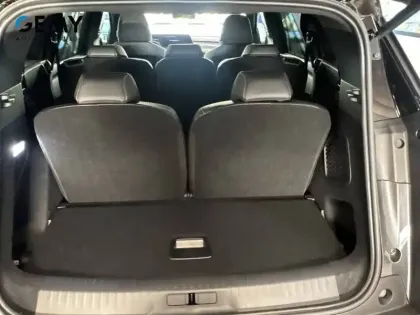 Photo 12 Peugeot 5008  Hybrid 145 e-DCS6