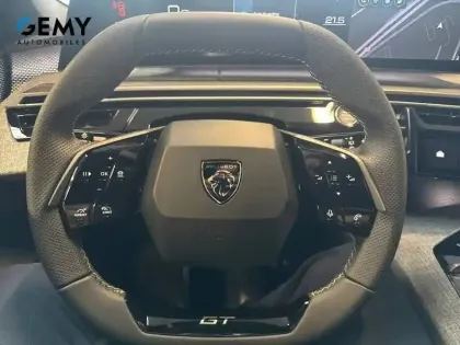 Photo 16 Peugeot 5008  Hybrid 145 e-DCS6