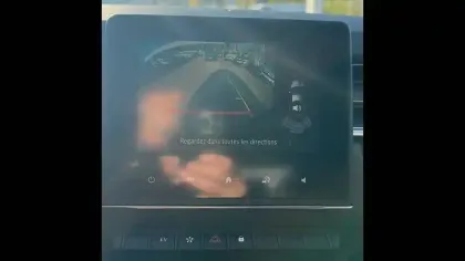 Photo 72 Renault Captur  E-Tech 145 - 21