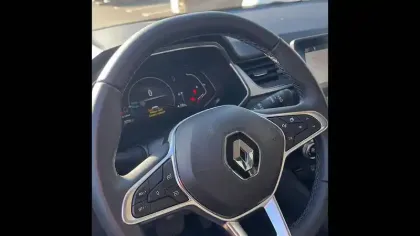 Photo 66 Renault Captur  E-Tech 145 - 21