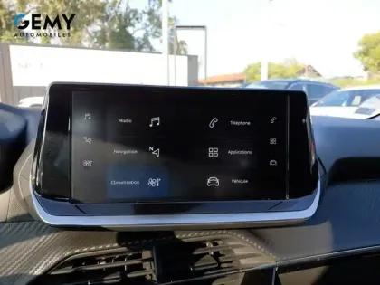 Photo 12 Peugeot 208  PureTech 100 S&S EAT8