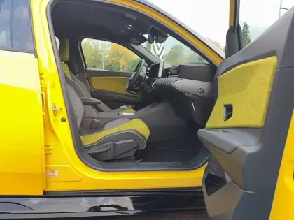 Photo 13 Renault 5 Renault  E-Tech Electrique 120 ch autonomie urbaine