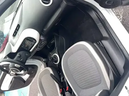 Photo 12 Renault Twingo  III SCe 65 - 21