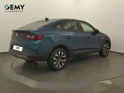 Photo 16 Renault Arkana  mild hybrid 140 EDC FAP - 22