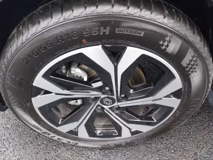 Photo 41 Renault Arkana  E-Tech full hybrid 145 GSR2