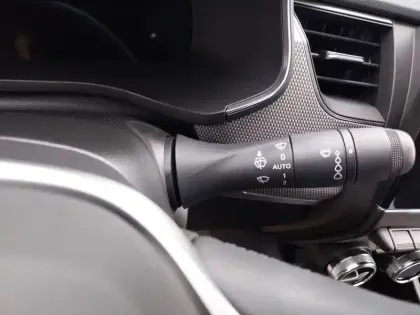 Photo 87 Renault Arkana  E-Tech full hybrid 145 GSR2