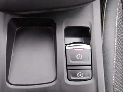 Photo 90 Renault Arkana  E-Tech full hybrid 145 GSR2