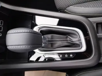 Photo 89 Renault Arkana  E-Tech full hybrid 145 GSR2