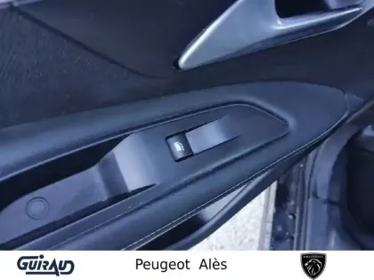 Photo 12 Peugeot 3008  Hybrid 225 e-EAT8