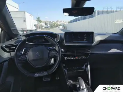 Photo 32 Peugeot 208  PureTech 130 S&S EAT8