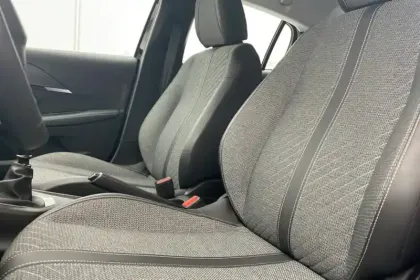 Photo 95 Peugeot 208 Gén. II Ph2 Style 5