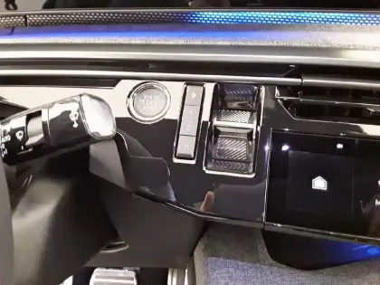 Photo 13 Peugeot 3008  Hybrid 136 e-DCS6