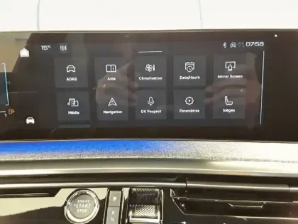 Photo 17 Peugeot 3008  Hybrid 136 e-DCS6