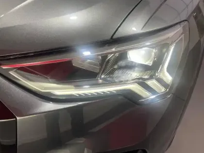 Photo 52 Audi Q3  45 TFSIe 245 ch S tronic 6